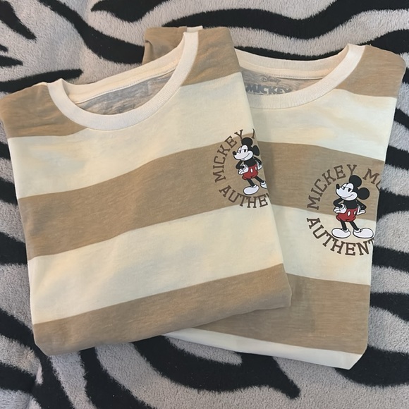 💐Shop Spring 💐Kids T Shirts Mickey Mouse M & L, Harvard Sm or Med - Picture 6 of 8